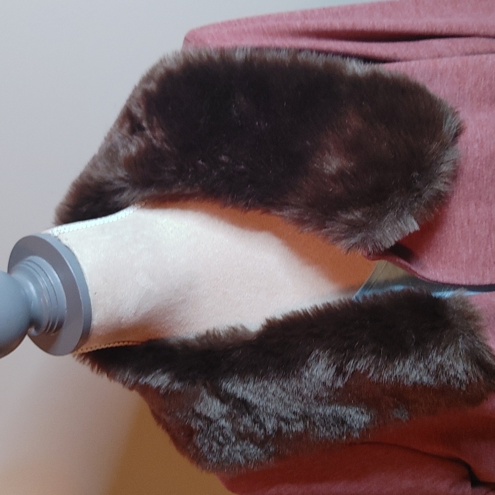 Fur collar coat - Picture 2 of 12